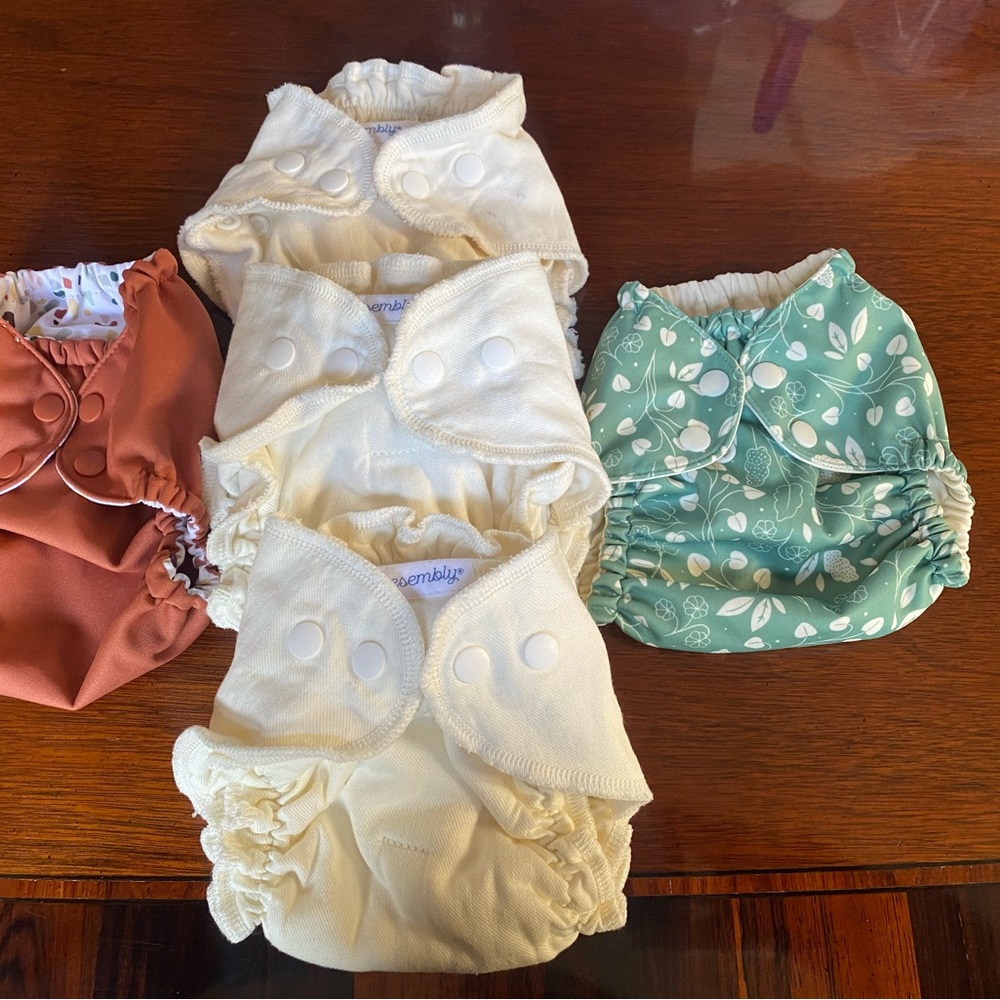 Esembly Diapers with Covers Size 1